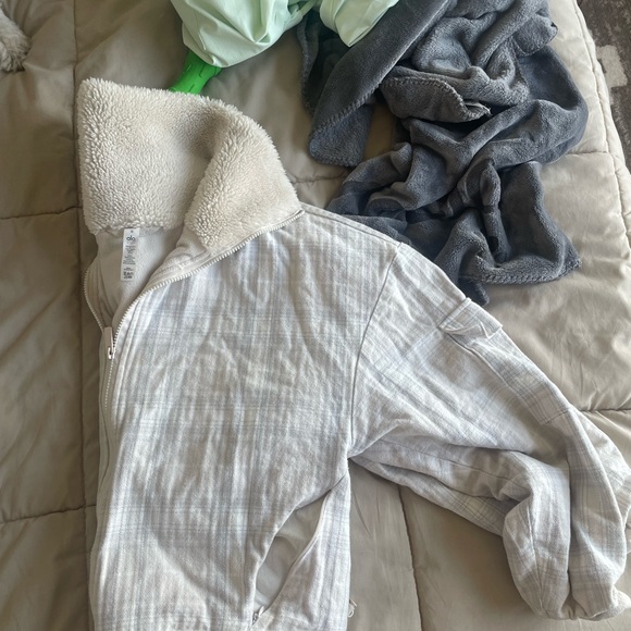 Alo Yoga Plaid Jacket - Picture 4 of 5